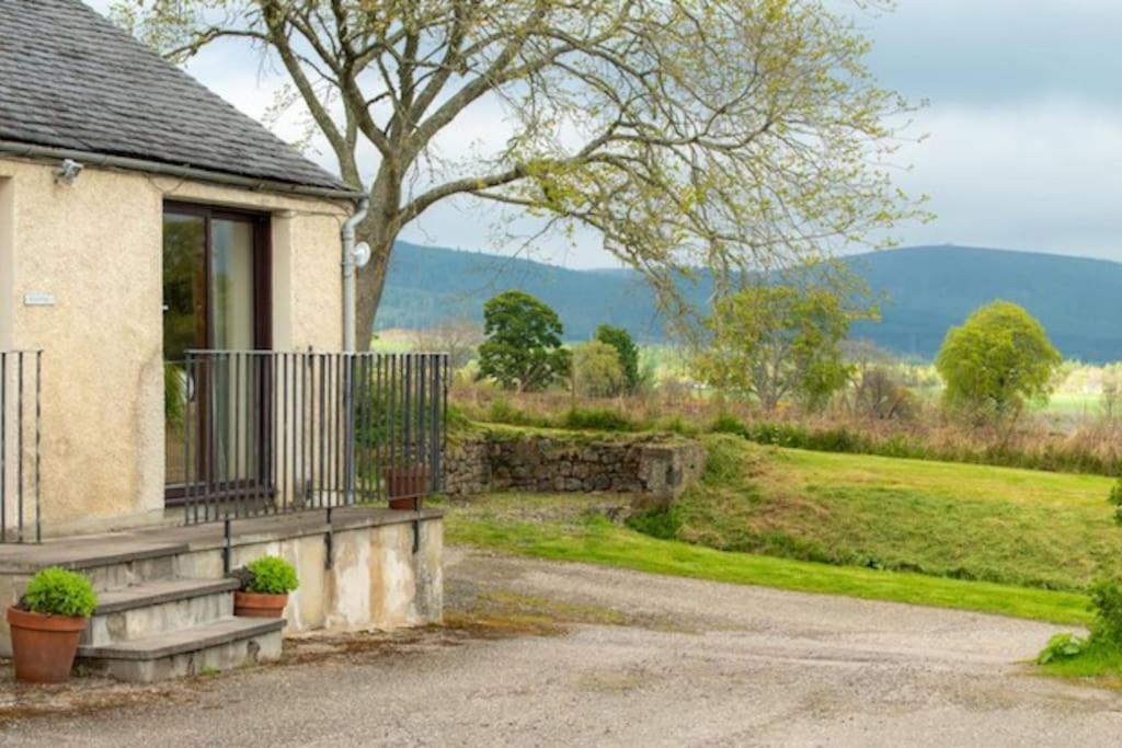 Foulis Cottage, Foulis Estate, Highland Scotland Ardullie Exterior foto
